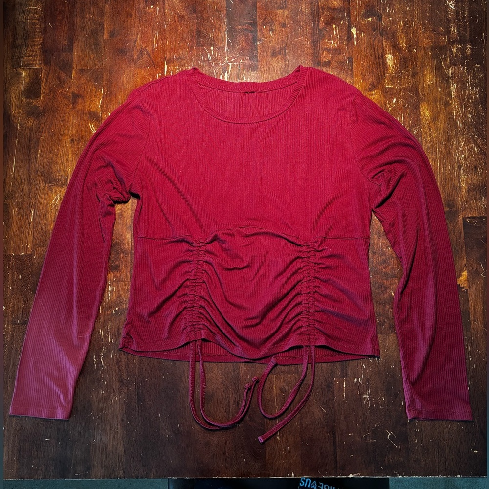 92% Polyester, 8% Spandex